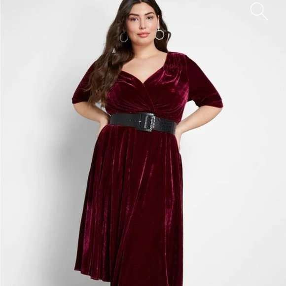 ModCloth x Collectif Vixen Match Velvet Dress - New With Tags - Picture 2 of 4